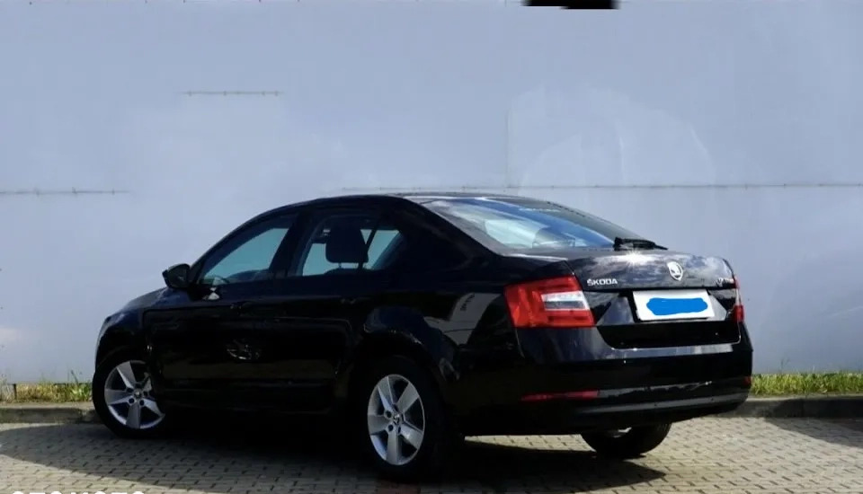 Skoda Octavia cena 51900 przebieg: 126600, rok produkcji 2017 z Piła małe 29